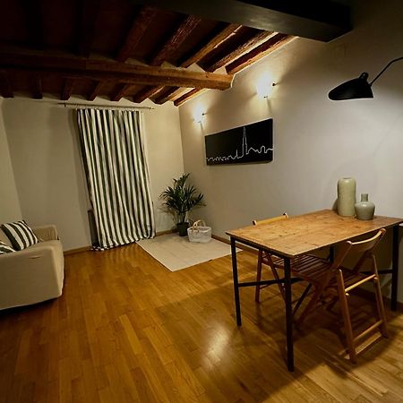 Maison Vert Appartamento In Centro Storico A Modena Eksteriør billede