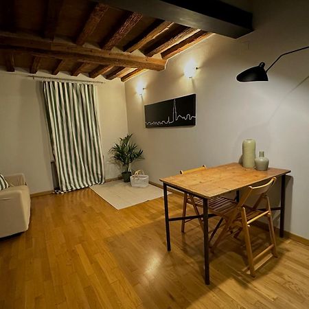 Maison Vert Appartamento In Centro Storico A Modena Eksteriør billede