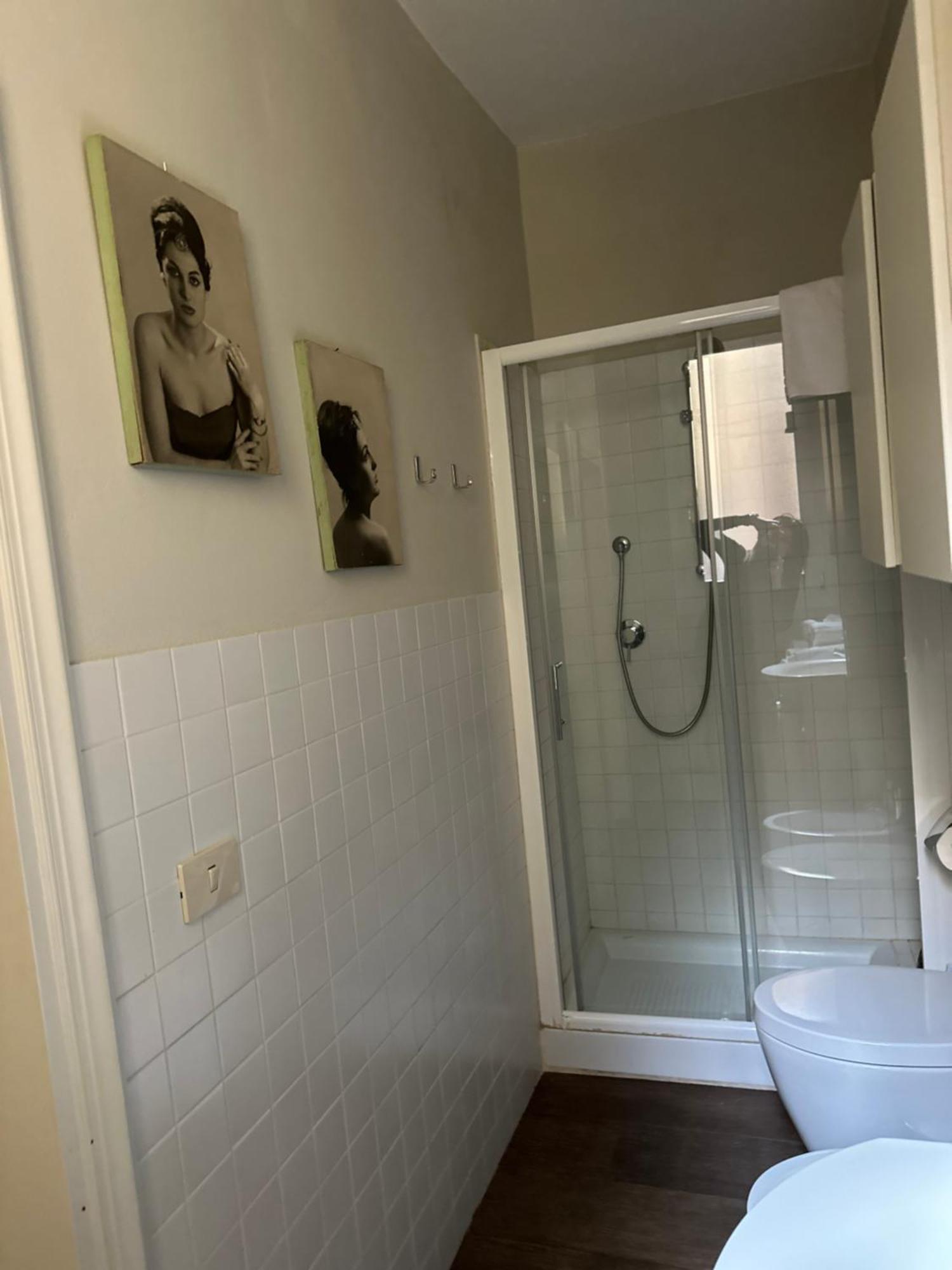 Maison Vert Appartamento In Centro Storico A Modena Eksteriør billede